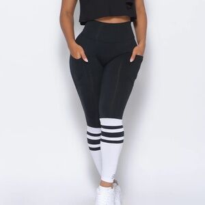 🖤🤍 Bombshell Sportswear Sock Leggings